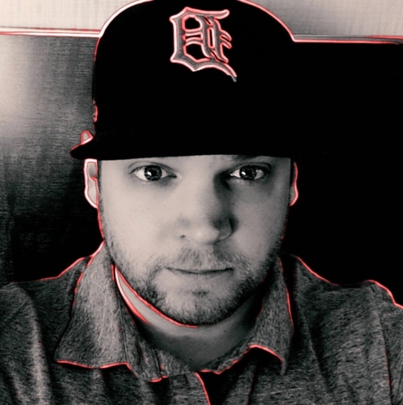 Meet your Posher, Alexander - Picture 1 of 1